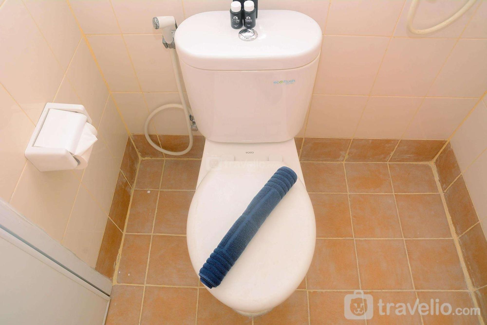 2br Modern Fully Furnished Bassura By Travelio Apartment *